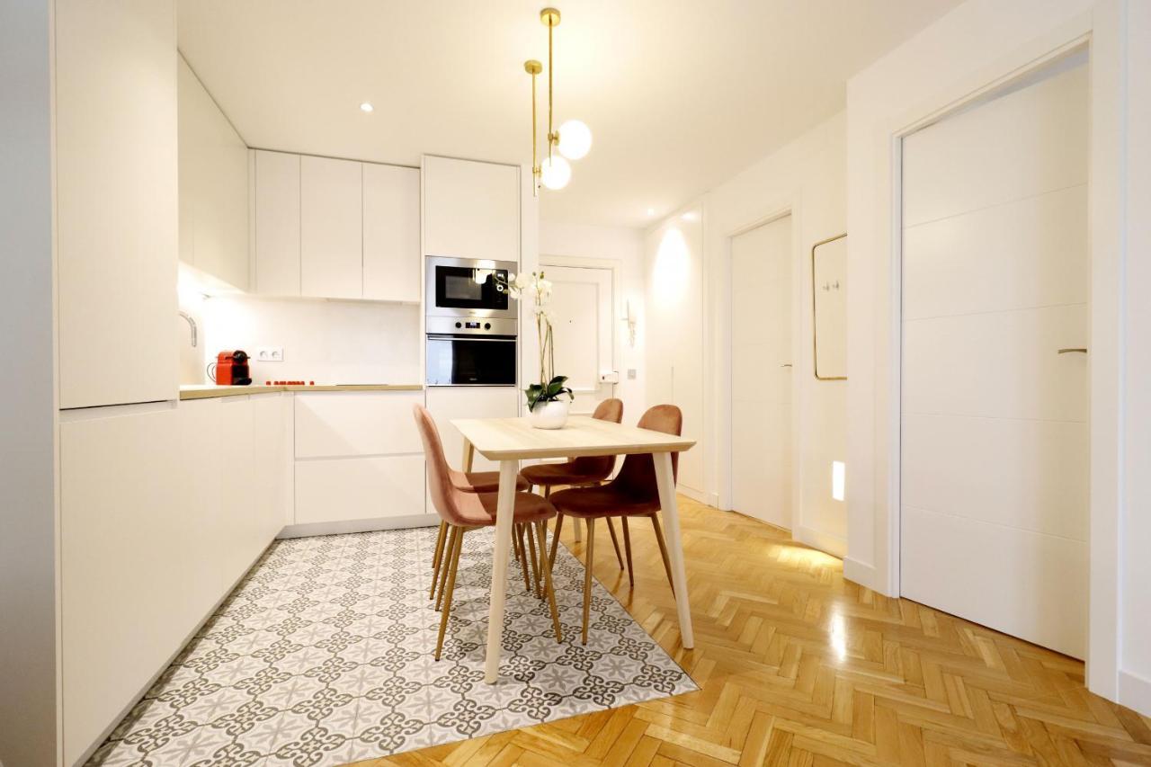 Royal Madrid Apartman Kültér fotó