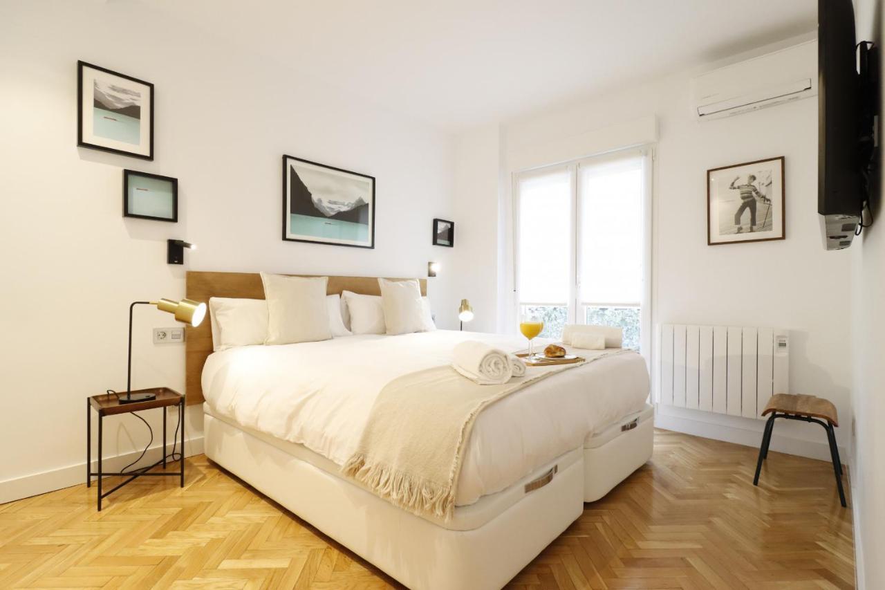 Royal Madrid Apartman Kültér fotó